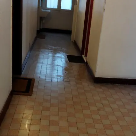 Petit Renove Proche Place Republique 75011